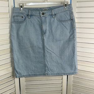 L.L. Bean jean skirt size 10